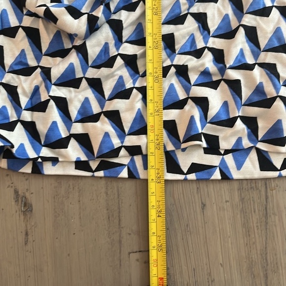 DVF New Jeanne Two Jersey Silk Wrap Dress in Akita Signature Blue Size XXS - Picture 10 of 13